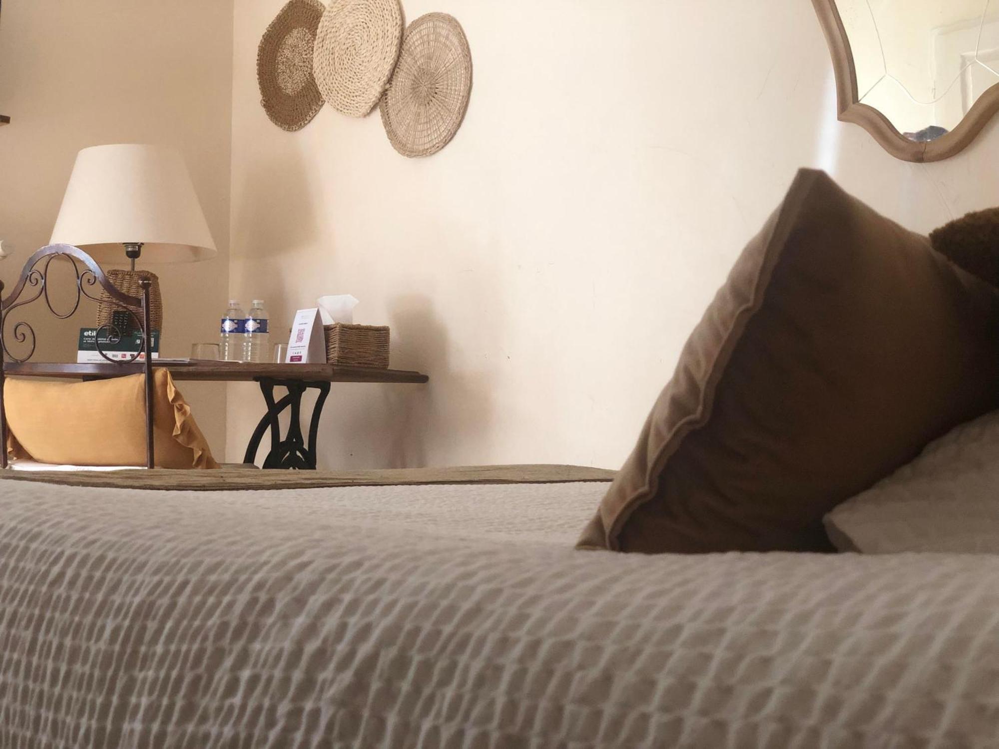 Logis Hotel Et Restaurant La Bastide Cabezac Bize-Minervois Kültér fotó
